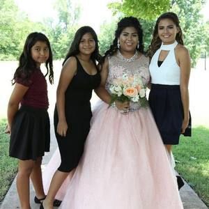 Meet your Posher, Emily